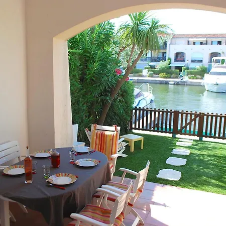 Сasa de vacaciones Fisherman House With Wifi And A Mooring In A Private Area - Parking Near-by Grimaud